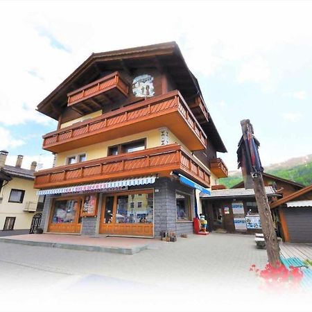 La Sorgente Matteo By Livigno Accomodation Екстериор снимка